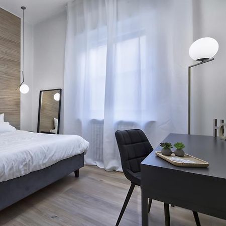 Suite Vogue Espresso Voghera Exterior foto